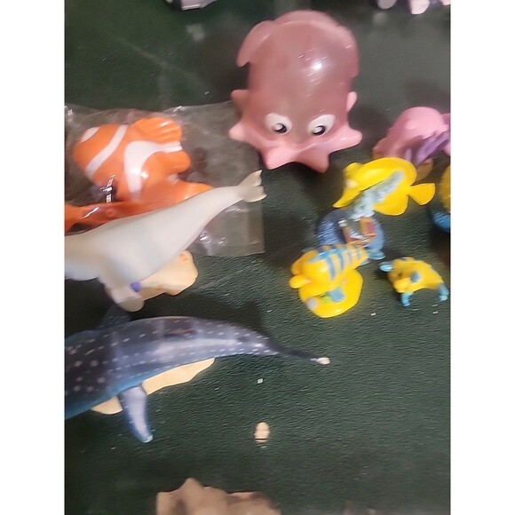 Mixed lot Disney Finding Nemo Dory PVC Plastic Action figures Assortment Toys - Picture 3 of 7